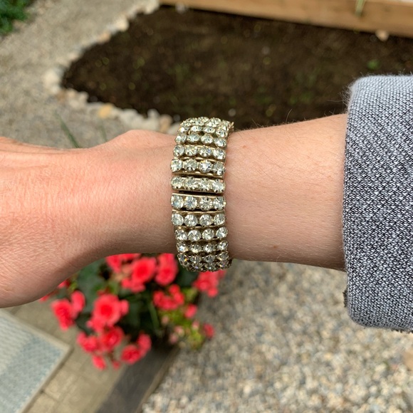 Vintage rhinestone bracelet. Circa 1960s - Picture 6 of 6